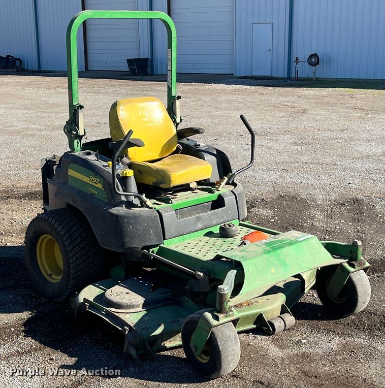 image for item LS9945 John Deere 997 ZTrak  ZTR lawn mower