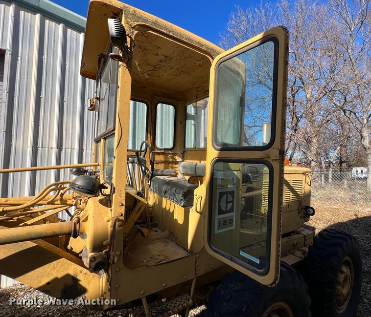 image for item LS9948 1970 Caterpillar 120  rigid frame motor grader