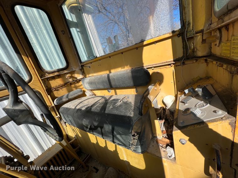 image for item LS9948 1970 Caterpillar 120  rigid frame motor grader