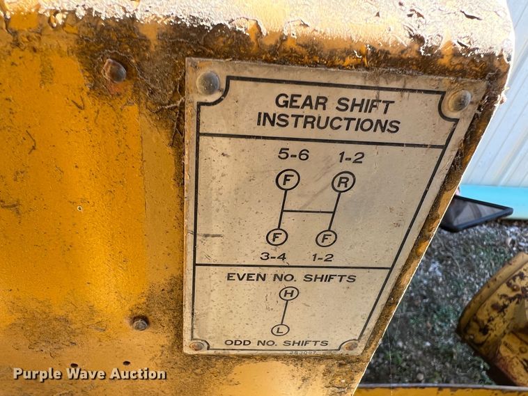 image for item LS9948 1970 Caterpillar 120  rigid frame motor grader