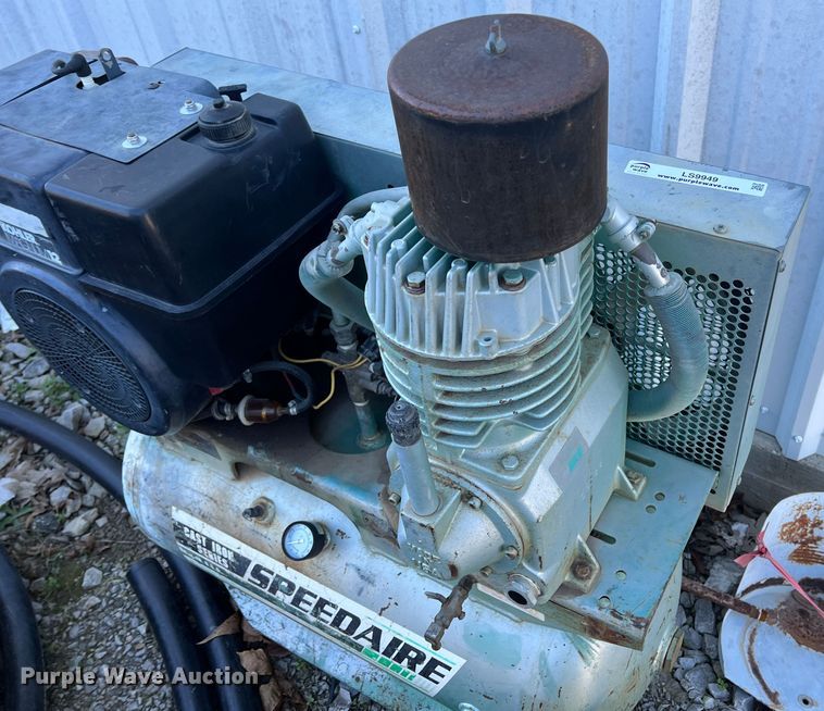 image for item LS9949 Speedaire Cast Iron Series  air compressor