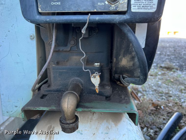 image for item LS9949 Speedaire Cast Iron Series  air compressor