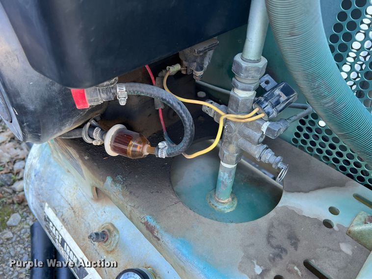 image for item LS9949 Speedaire Cast Iron Series  air compressor