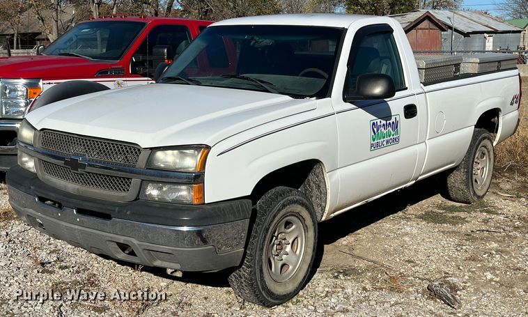 image for item LS9950 2003 Chevrolet Silverado 1500  pickup truck