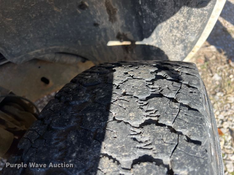 image for item LS9950 2003 Chevrolet Silverado 1500  pickup truck