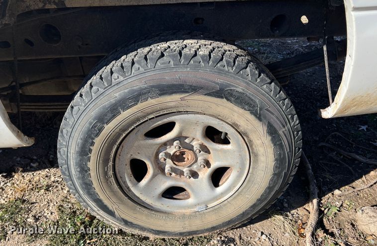 image for item LS9950 2003 Chevrolet Silverado 1500  pickup truck