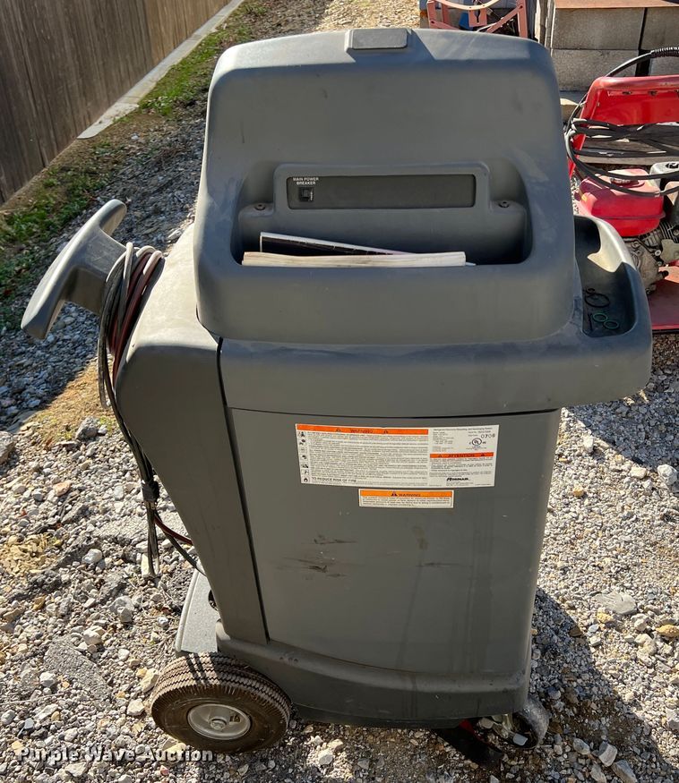 image for item LS9951 Robinair Cooltech 34288  refrigerant recovery recycling machine