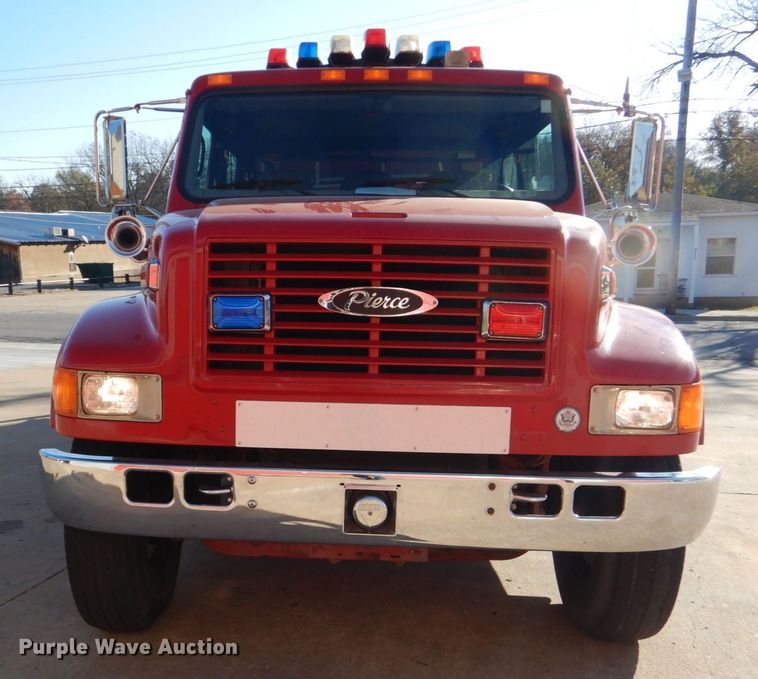 image for item LS9960 1997 International Pierce EA753  pumper fire truck