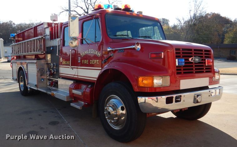 image for item LS9960 1997 International Pierce EA753  pumper fire truck