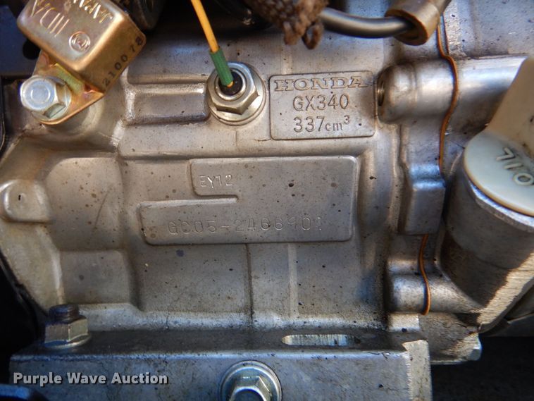 image for item LS9960 1997 International Pierce EA753  pumper fire truck