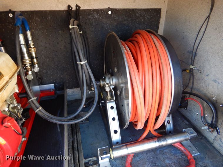 image for item LS9960 1997 International Pierce EA753  pumper fire truck