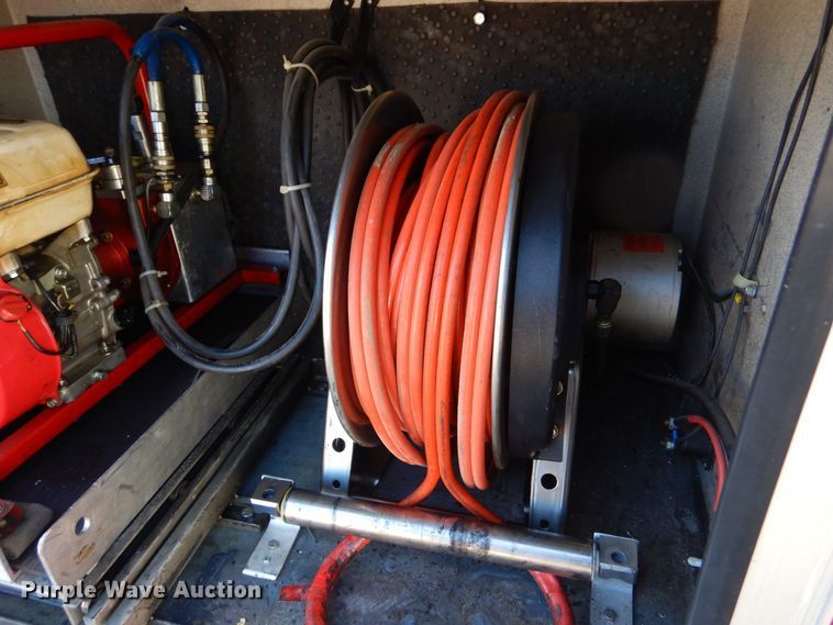 image for item LS9960 1997 International Pierce EA753  pumper fire truck