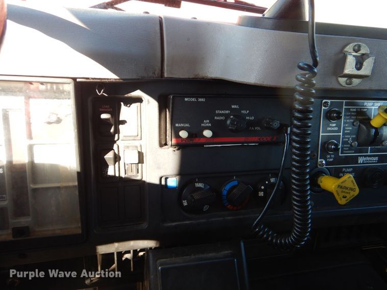 image for item LS9960 1997 International Pierce EA753  pumper fire truck