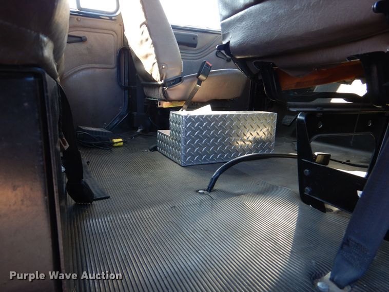 image for item LS9960 1997 International Pierce EA753  pumper fire truck