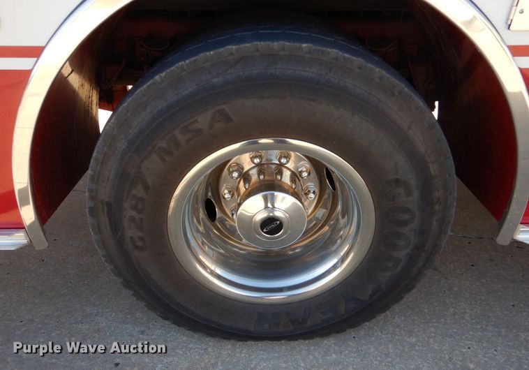 image for item LS9960 1997 International Pierce EA753  pumper fire truck