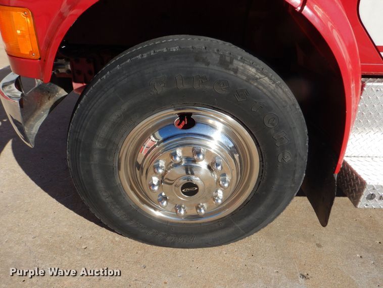 image for item LS9960 1997 International Pierce EA753  pumper fire truck