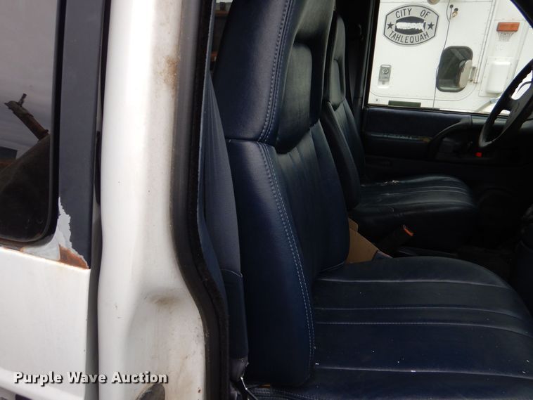 image for item LS9994 1996 Chevrolet Astro  van