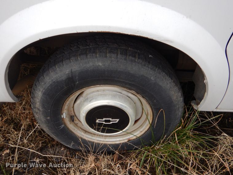 image for item LS9994 1996 Chevrolet Astro  van