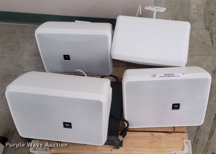 image for item MH9542 Audio equipment