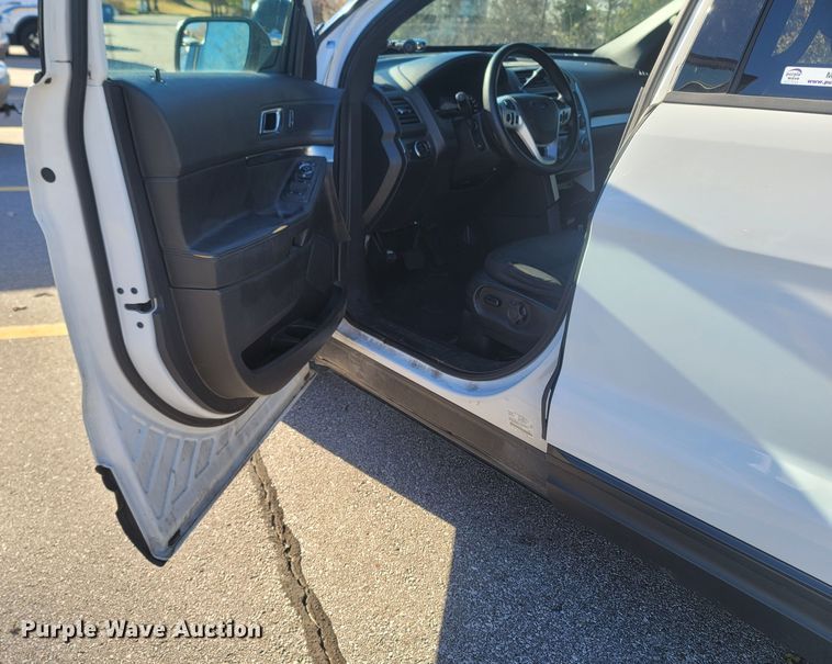 image for item MH9544 2015 Ford Explorer Police Interceptor  SUV