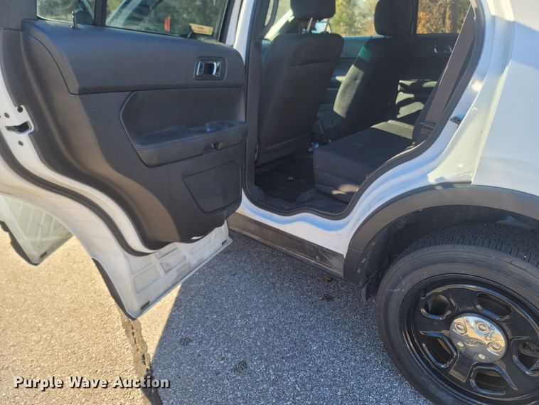 image for item MH9544 2015 Ford Explorer Police Interceptor  SUV