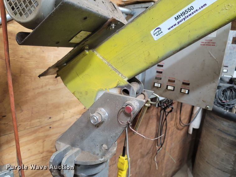 image for item MH9550 Powerhoist H500  hoist