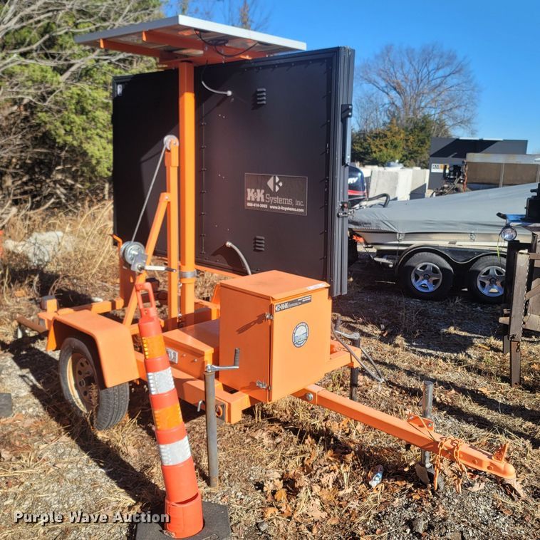 image for item MH9553 2014 K&K Systems  message board trailer
