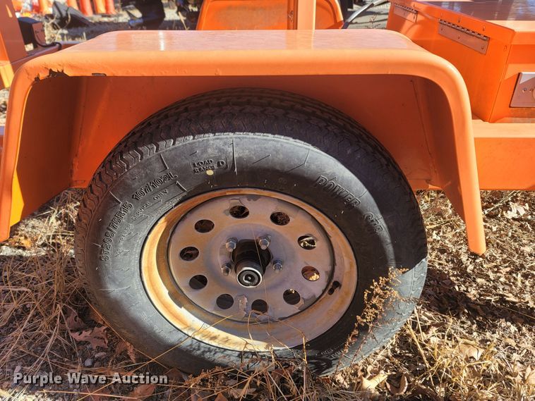 image for item MH9553 2014 K&K Systems  message board trailer