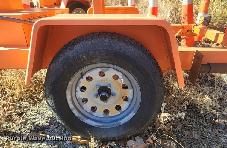 image for item MH9553 2014 K&K Systems  message board trailer