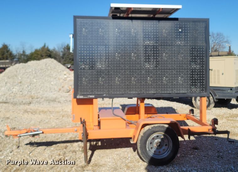 image for item MH9554 2014 K&K Systems  message board trailer