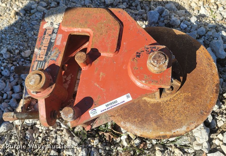 image for item MH9560 General Cut-R-Tach 190C  asphalt cutter