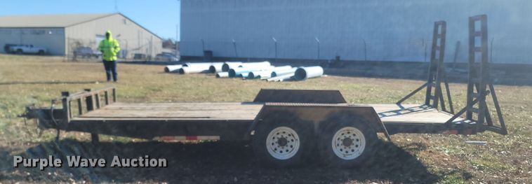 image for item MH9561 2000 Tri-Star  utility trailer