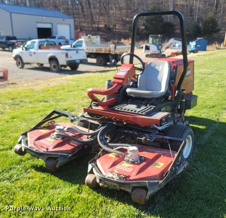 image for item MH9562 2015 Toro Groundsmaster 3505D  greens mower