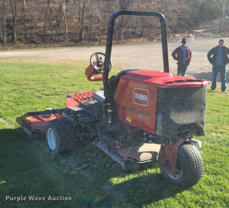 image for item MH9562 2015 Toro Groundsmaster 3505D  greens mower