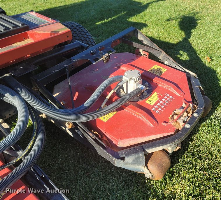 image for item MH9562 2015 Toro Groundsmaster 3505D  greens mower