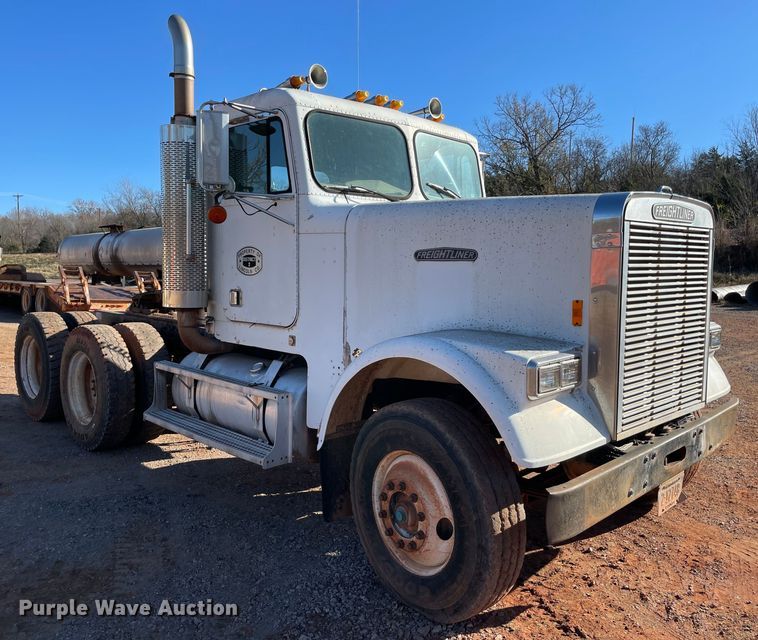 image for item MI9548 1988 Freightliner  semi truck