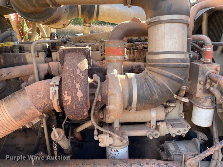 image for item MI9548 1988 Freightliner  semi truck