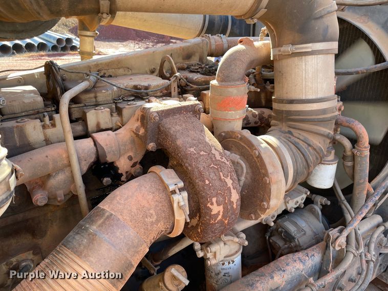 image for item MI9548 1988 Freightliner  semi truck