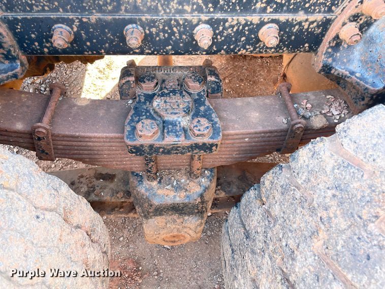 image for item MI9548 1988 Freightliner  semi truck