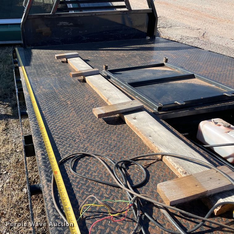 image for item MI9549 C5 MFG 420  hydraulic dump truck bed