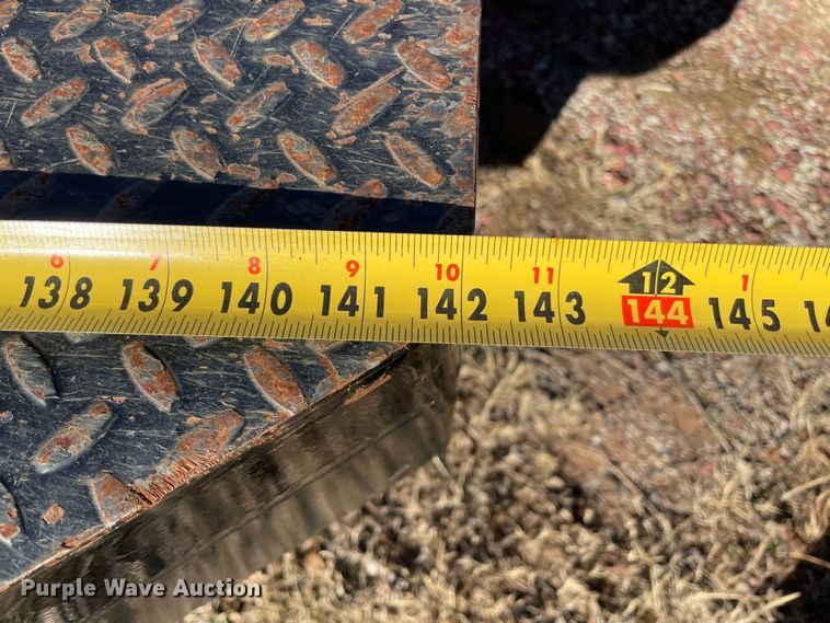 image for item MI9549 C5 MFG 420  hydraulic dump truck bed