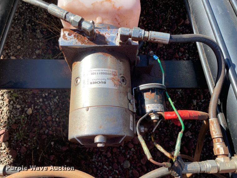 image for item MI9549 C5 MFG 420  hydraulic dump truck bed