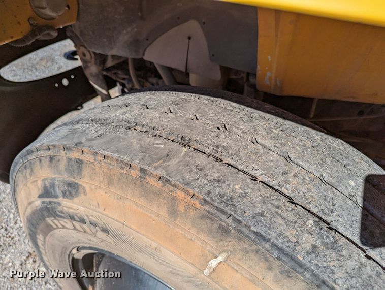 image for item MJ9224 2012 International 3000  school bus