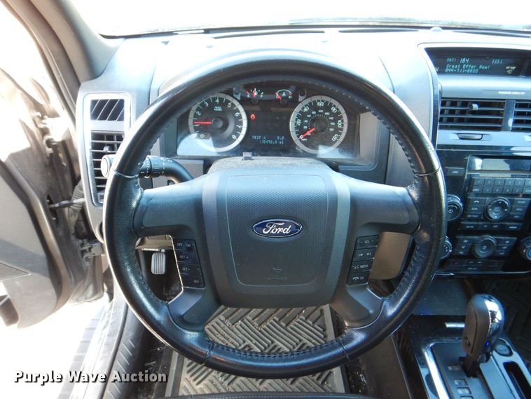 image for item MJ9884 2011 Ford Escape Limited  SUV