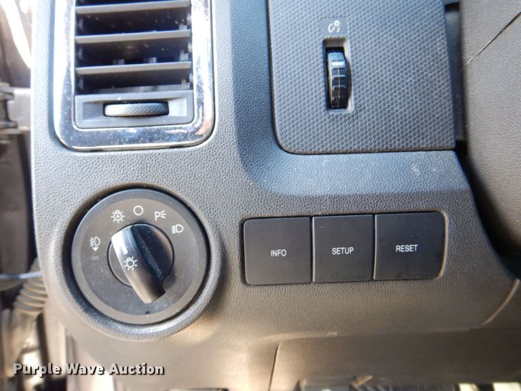 image for item MJ9884 2011 Ford Escape Limited  SUV