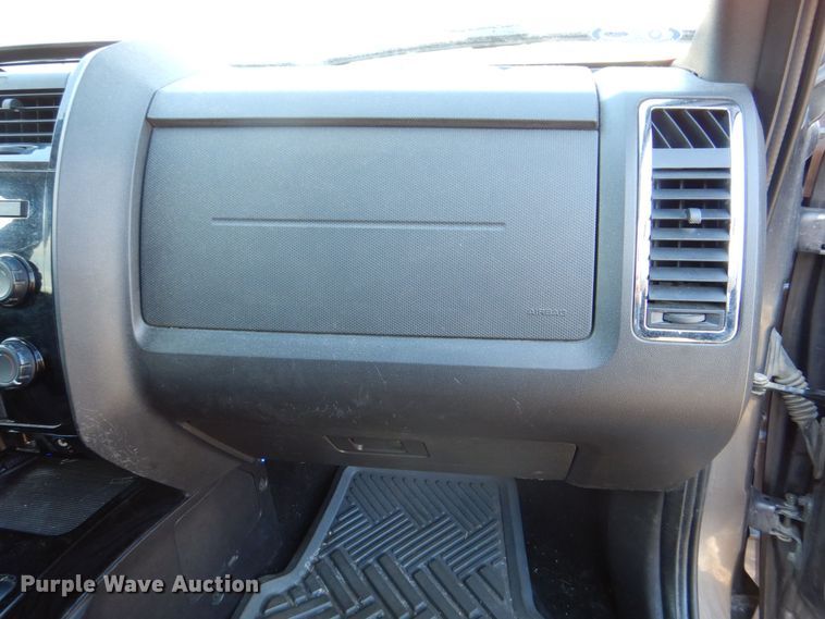 image for item MJ9884 2011 Ford Escape Limited  SUV
