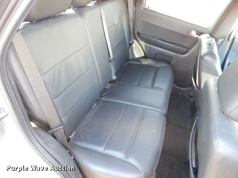 image for item MJ9884 2011 Ford Escape Limited  SUV