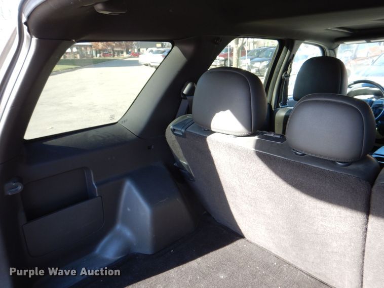 image for item MJ9884 2011 Ford Escape Limited  SUV