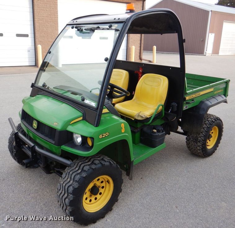 image for item MJ9900 2008 John Deere 620i  utility vehicle