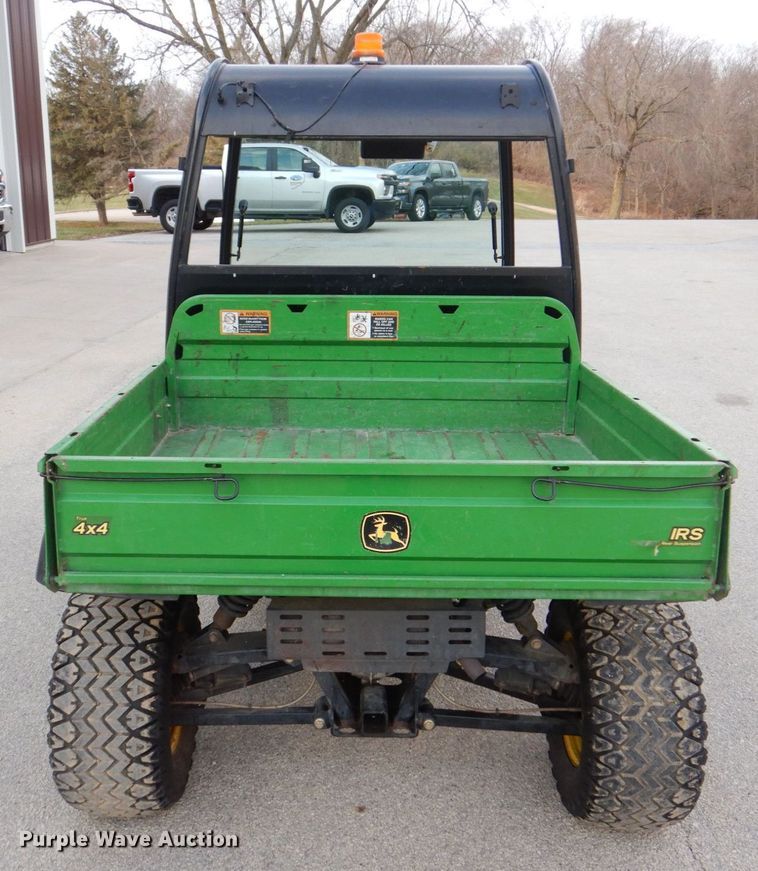image for item MJ9900 2008 John Deere 620i  utility vehicle